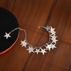 The Star Bracelet for Girls: A Sign of Elegance and Dreams